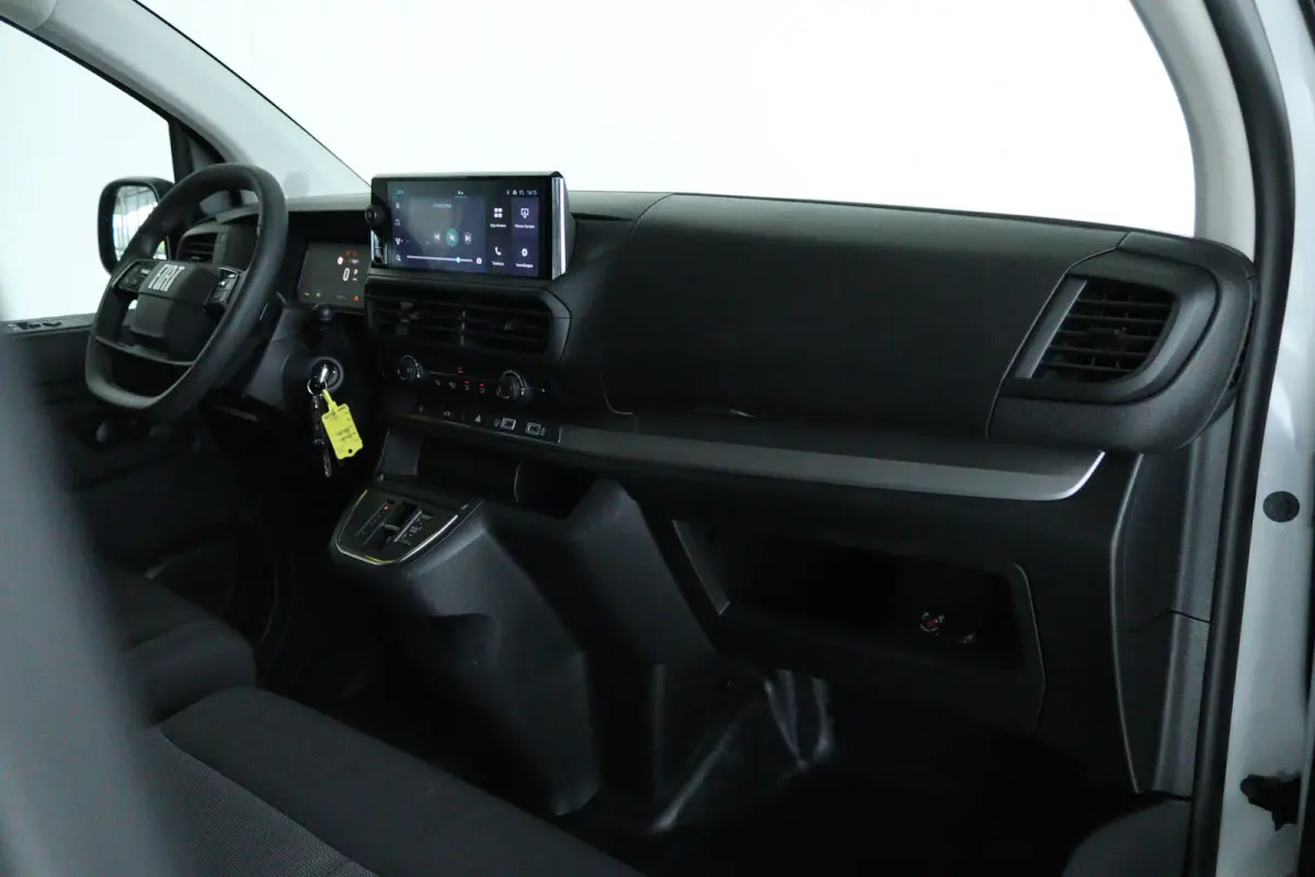 2.0 Diesel 145 S&S L3 AUTOMAAT | Cruise Control | Betimmering | Camera | Carplay | 3-zits | Airco | Sensoren |
