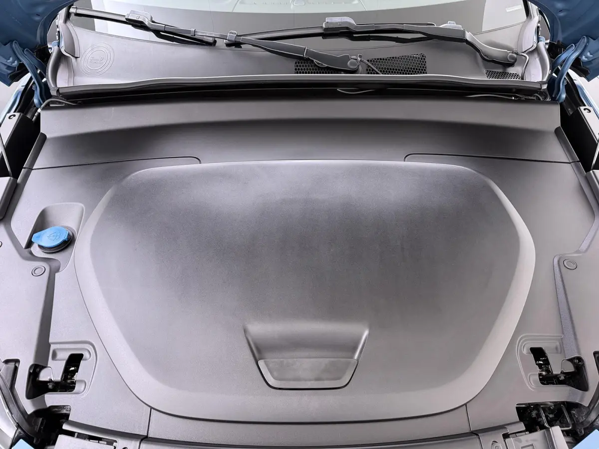 Recharge Core 69 kWh SOH 93%|VOLVO DEALER ONDERHOUDEN| ACHTERUITRIJCAMERA| PANORAMADAK| STOEL + STUURVERWARMING| RIJKLAARPRIJS INCL. 12 MAANDEN BOVAG GARANTIE|