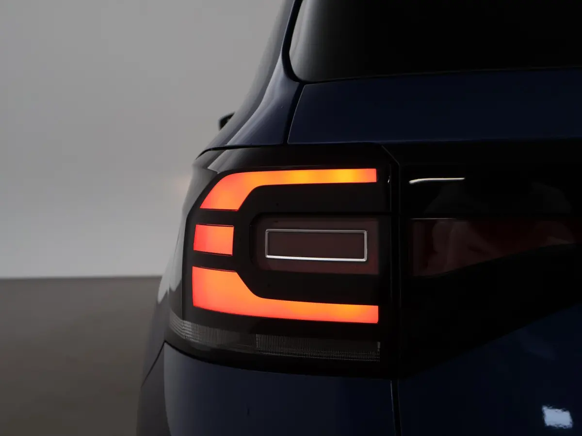 1.0 TSI LIFE + VIRTUAL COCKPIT | NAVIGATIE | ADAPTIVE CRUISE | APPLE CARPLAY | DODEHOEK ASSISTENT