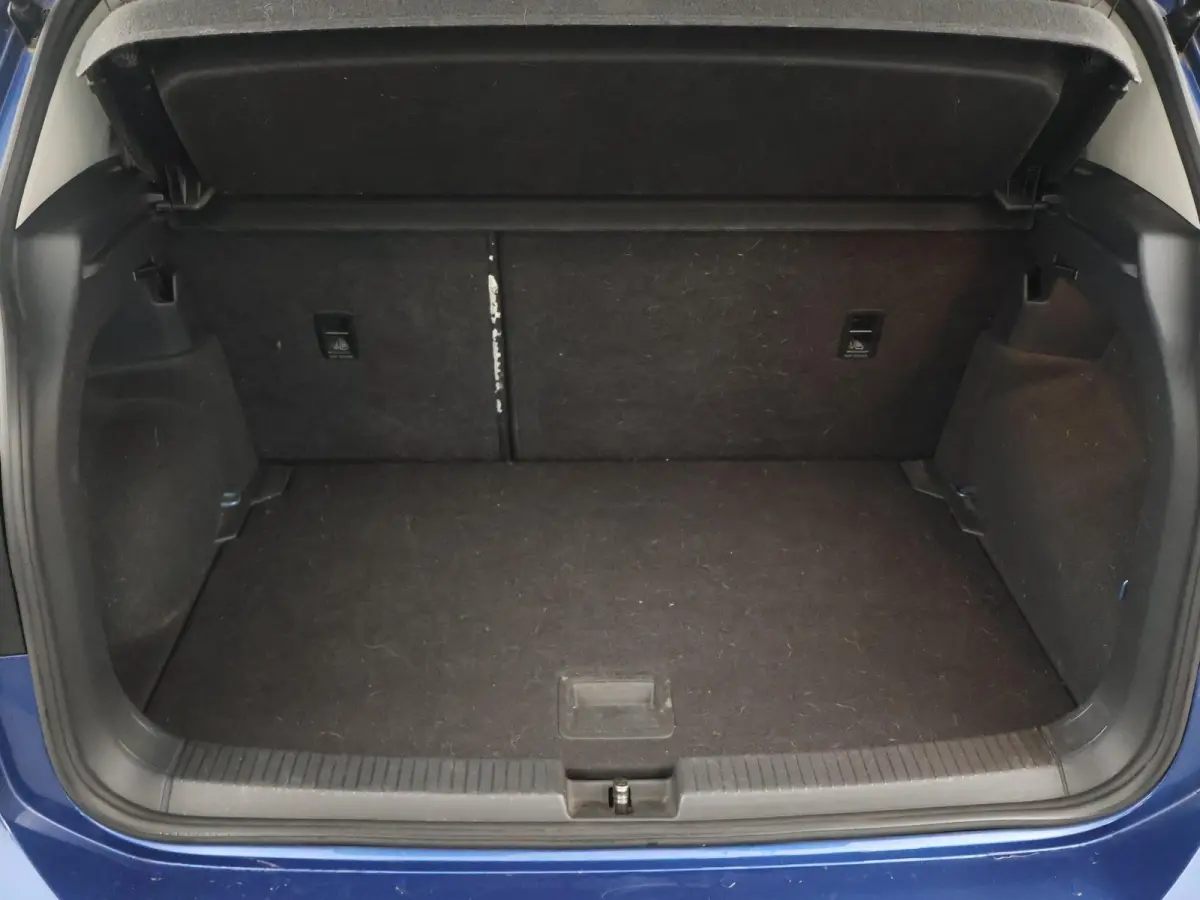 1.0 TSI LIFE + VIRTUAL COCKPIT | NAVIGATIE | ADAPTIVE CRUISE | APPLE CARPLAY | DODEHOEK ASSISTENT