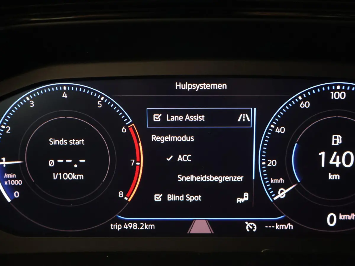 1.0 TSI LIFE + VIRTUAL COCKPIT | NAVIGATIE | ADAPTIVE CRUISE | APPLE CARPLAY | DODEHOEK ASSISTENT