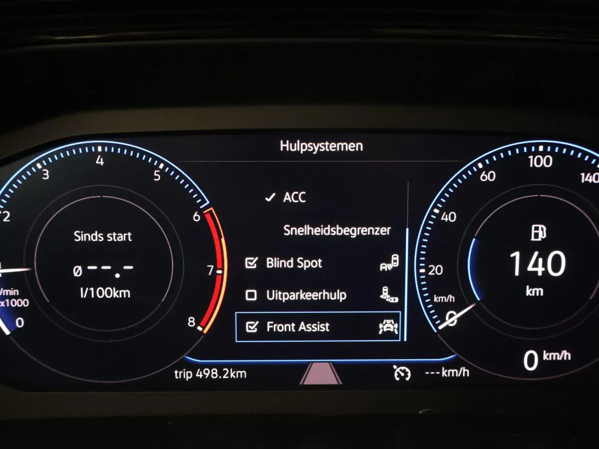 1.0 TSI LIFE + VIRTUAL COCKPIT | NAVIGATIE | ADAPTIVE CRUISE | APPLE CARPLAY | DODEHOEK ASSISTENT