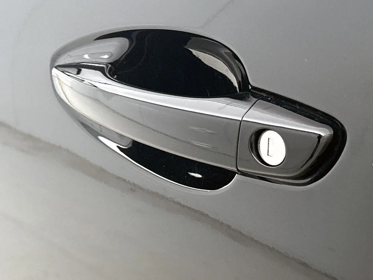 1.2 130pk GT Automaat | Navigatie | Adaptieve Cruise Control | Climate Control | Stoelverwarming | 18"LMV | LED | Dodehoekdetectie |