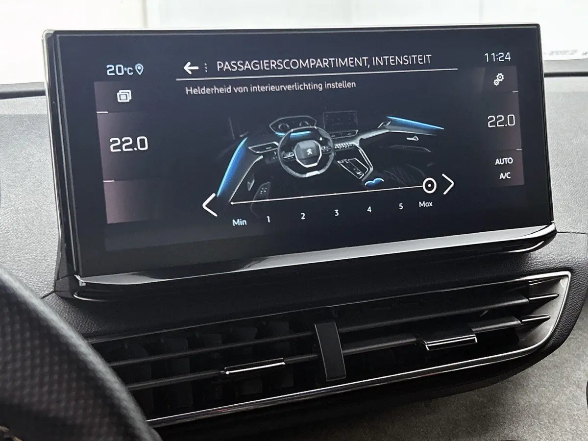 1.2 130pk GT Automaat | Navigatie | Adaptieve Cruise Control | Climate Control | Stoelverwarming | 18"LMV | LED | Dodehoekdetectie |