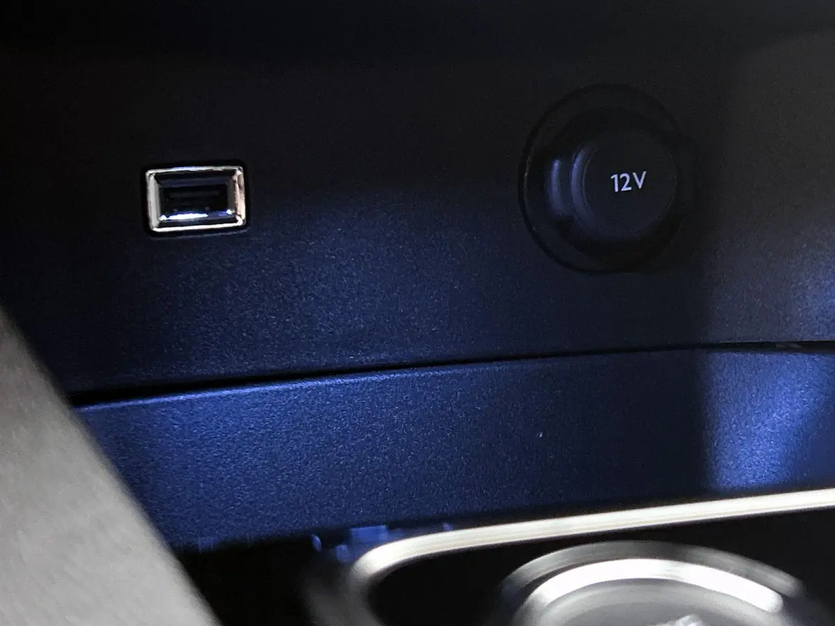 1.2 130pk GT Automaat | Navigatie | Adaptieve Cruise Control | Climate Control | Stoelverwarming | 18"LMV | LED | Dodehoekdetectie |