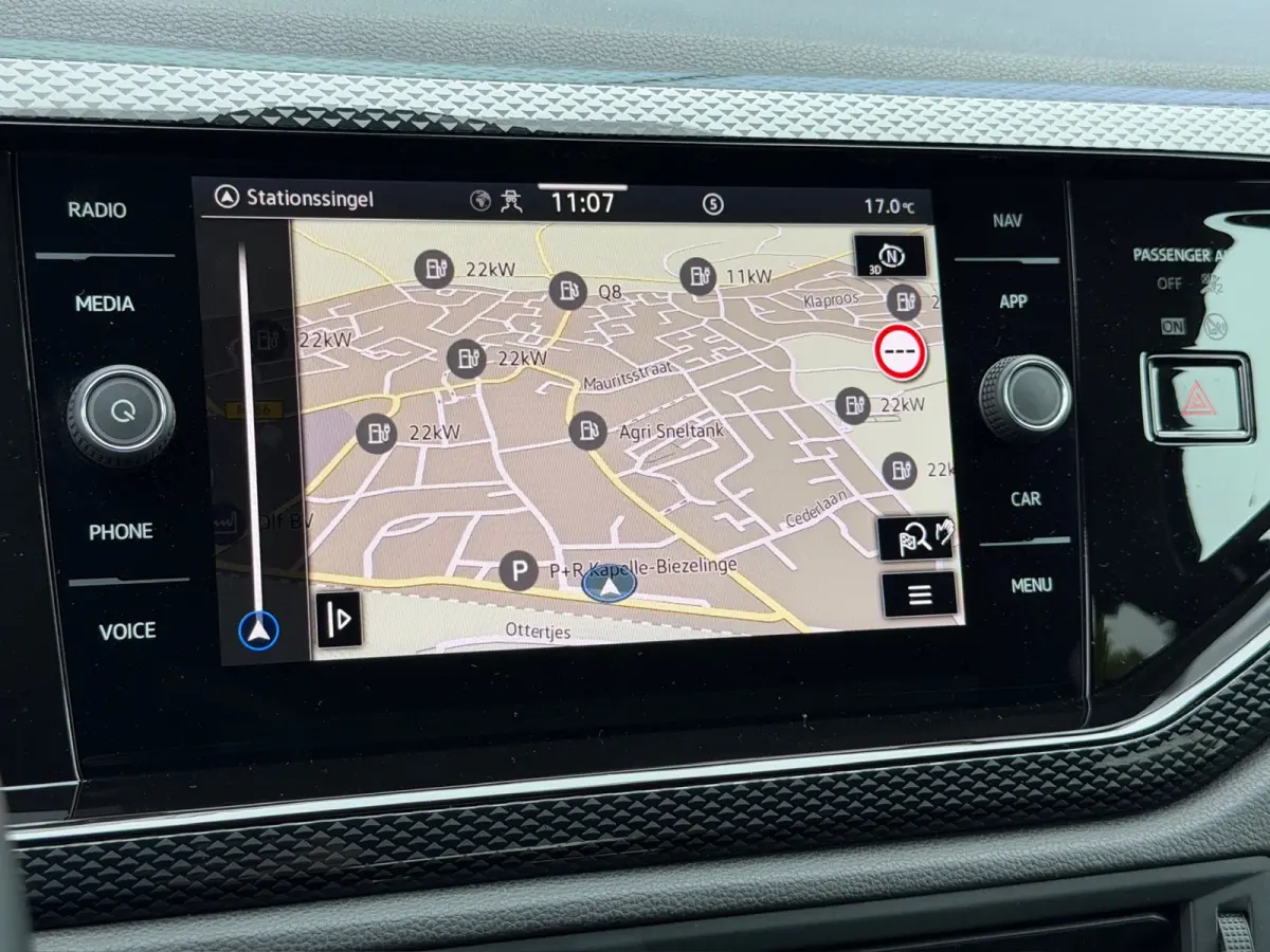 1.0 TSI Life | Climate | Lichtmetalen velgen | Stoelverwarming | Carplay | Navi | Extra getint glas | Rijklaar incl. garantie