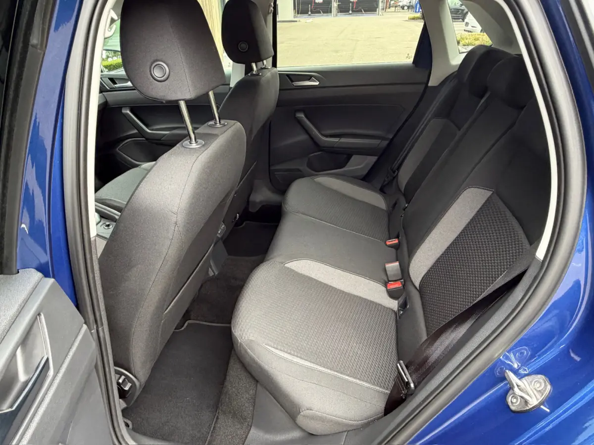 1.0 TSI Life | Climate | Lichtmetalen velgen | Stoelverwarming | Carplay | Navi | Extra getint glas | Rijklaar incl. garantie