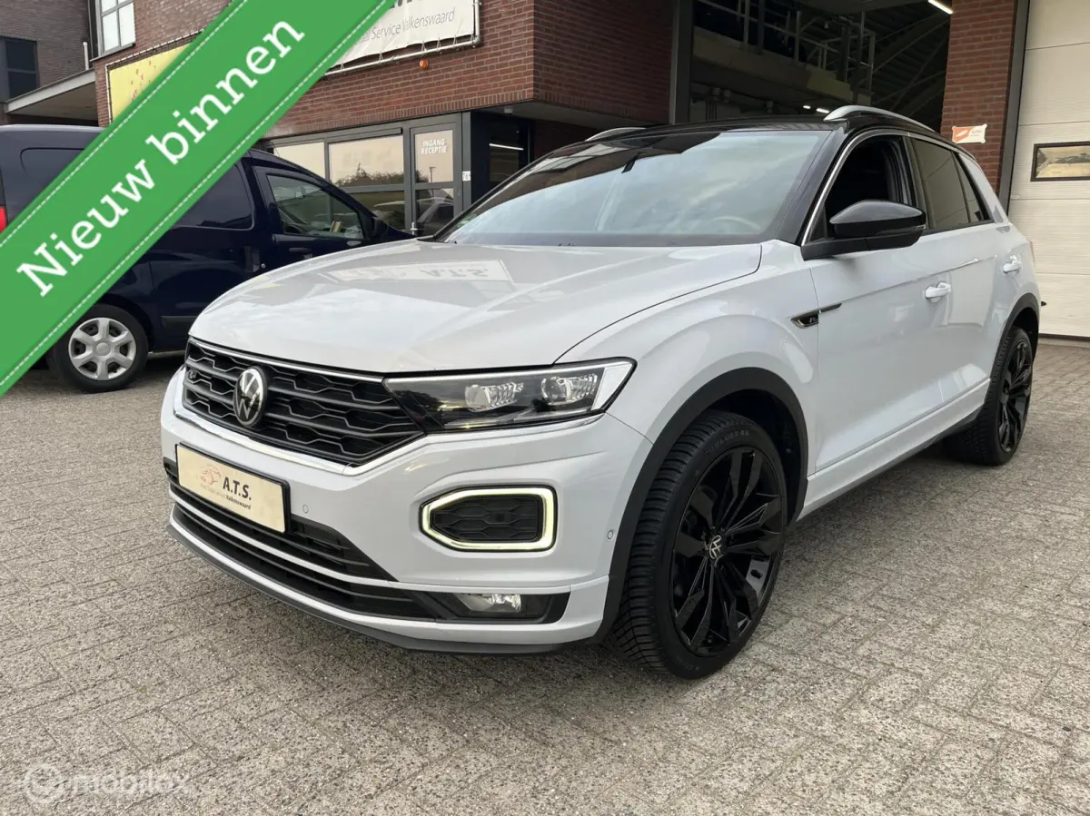 1.5 TSI R-Line LED*CAMERA*ACC*NAVI*CARPLAY*