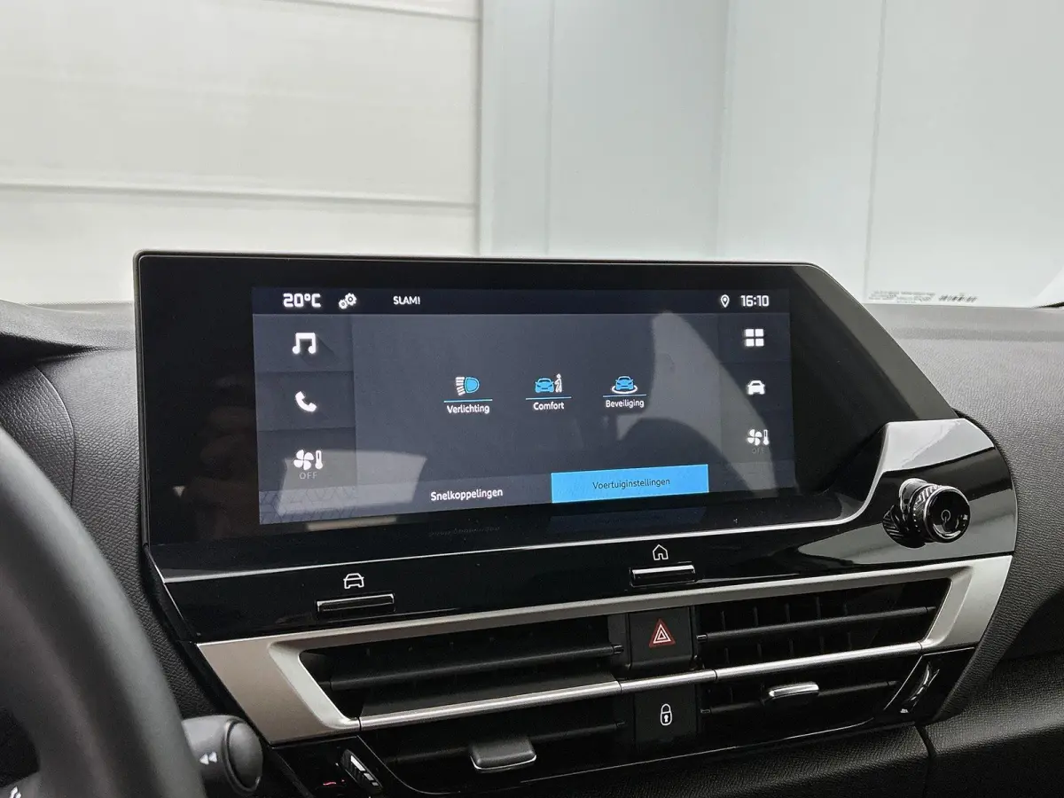You 136pk 50 kWh Automaat |  ACCU 99% | Apple Carplay/Android Auto | Camera | Climate Control | Cruise Control |