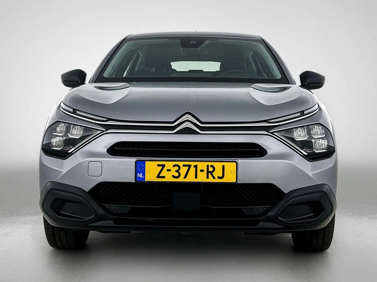 You 136pk 50 kWh Automaat |  ACCU 99% | Apple Carplay/Android Auto | Camera | Climate Control | Cruise Control |