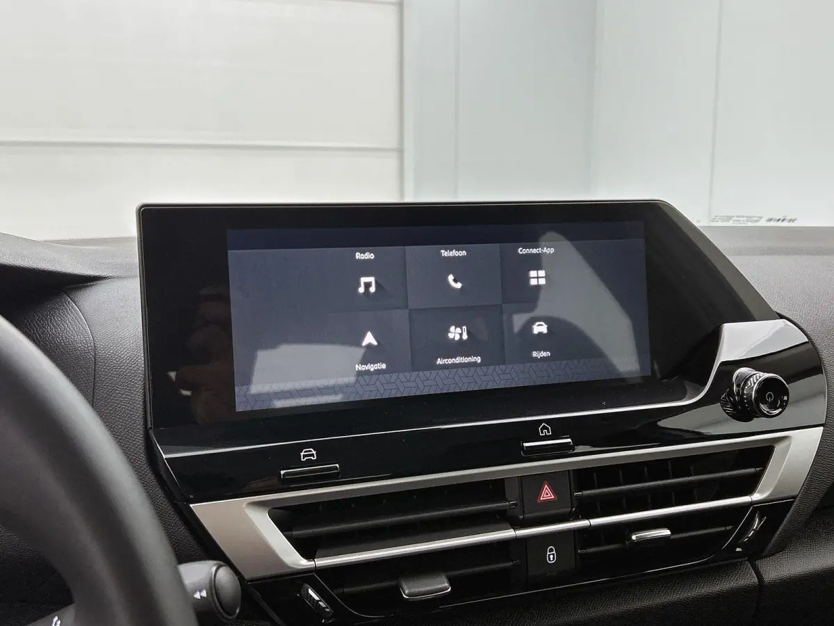 You 136pk 50 kWh Automaat |  ACCU 99% | Apple Carplay/Android Auto | Camera | Climate Control | Cruise Control |