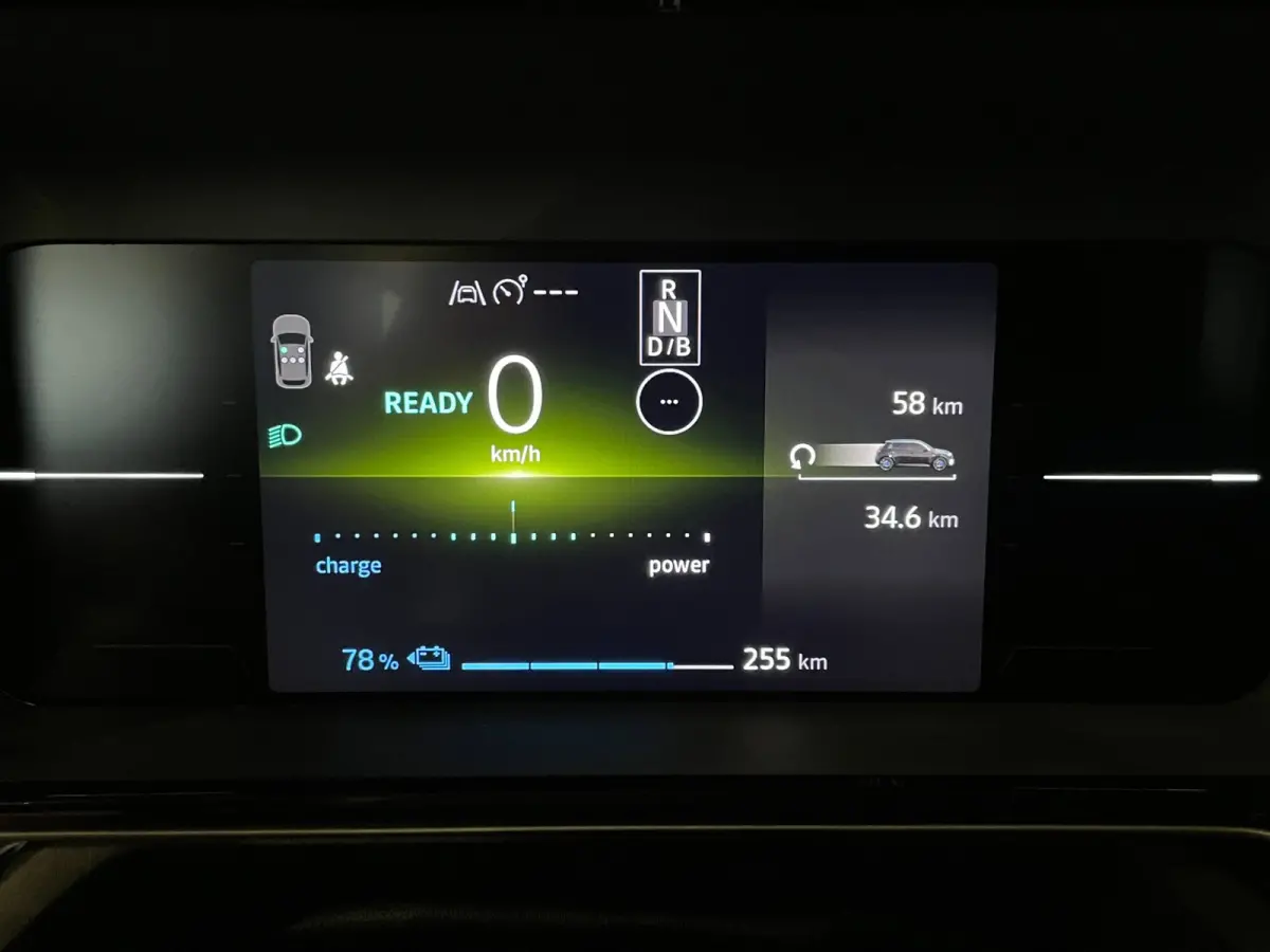 Comfort Range Evolution 52 kWh|410KM WLTP|GROTE ACCU|NIEUW|WINTERPACK|CARPLAY|ANDROID|BI-DIRECTIONEEL|STOELVERW|PDC|BTW|