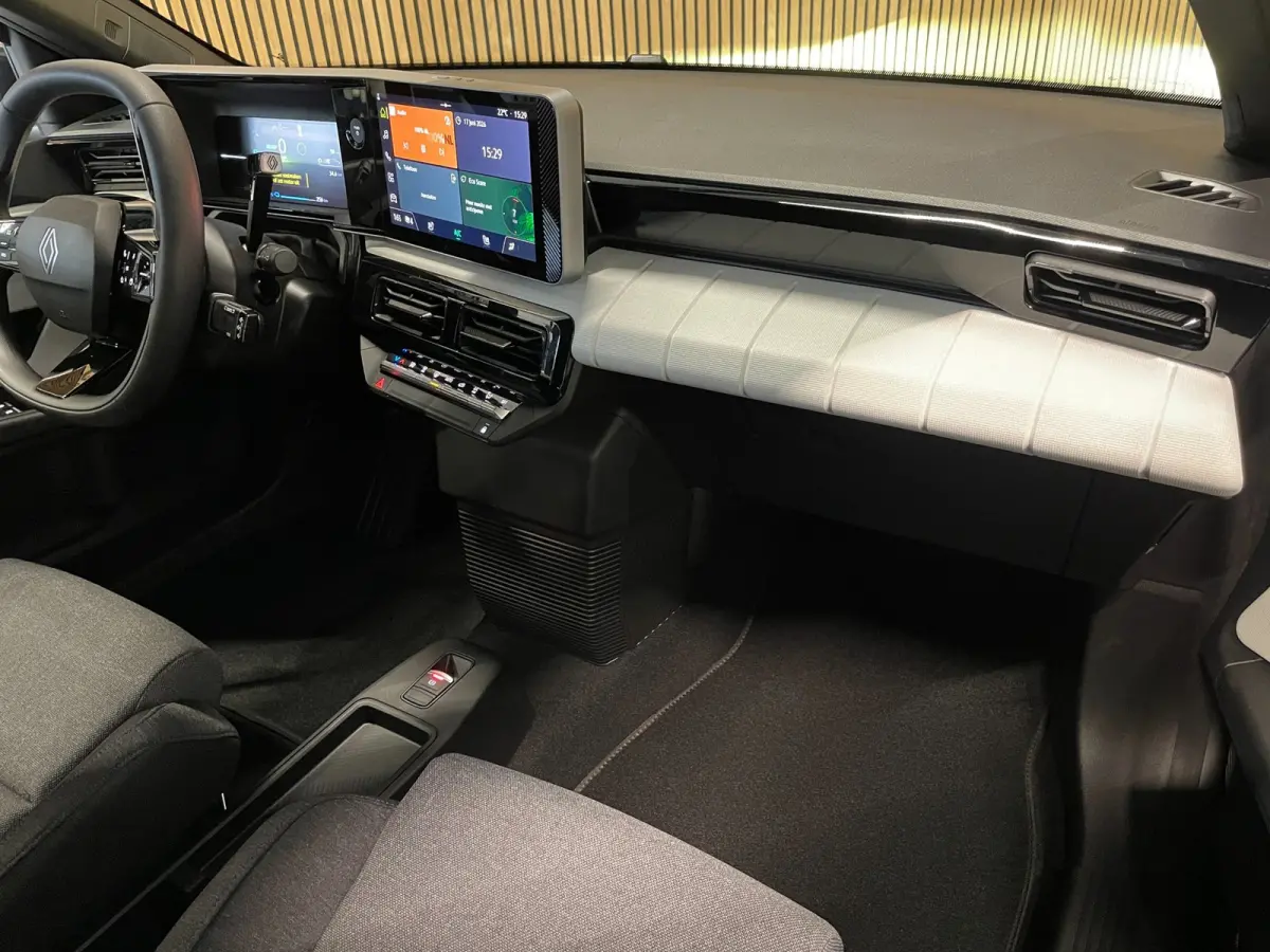 Comfort Range Evolution 52 kWh|410KM WLTP|GROTE ACCU|NIEUW|WINTERPACK|CARPLAY|ANDROID|BI-DIRECTIONEEL|STOELVERW|PDC|BTW|