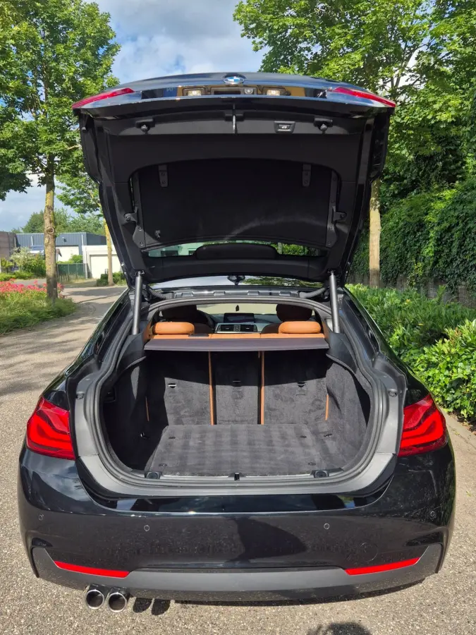 420i M Sport High Executive Schuifdak Apple CarPlay 6WB Virtual dash 420i High Executive