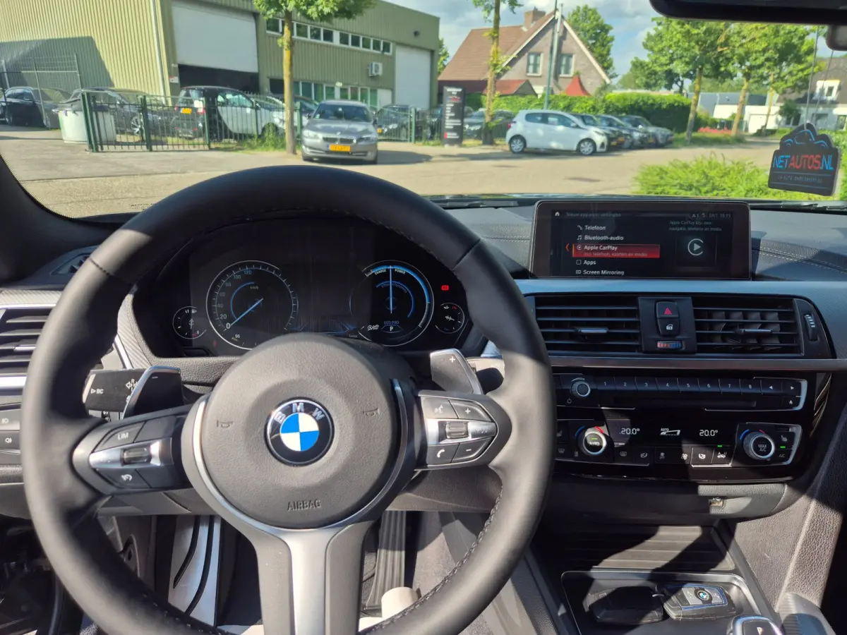 420i M Sport High Executive Schuifdak Apple CarPlay 6WB Virtual dash 420i High Executive
