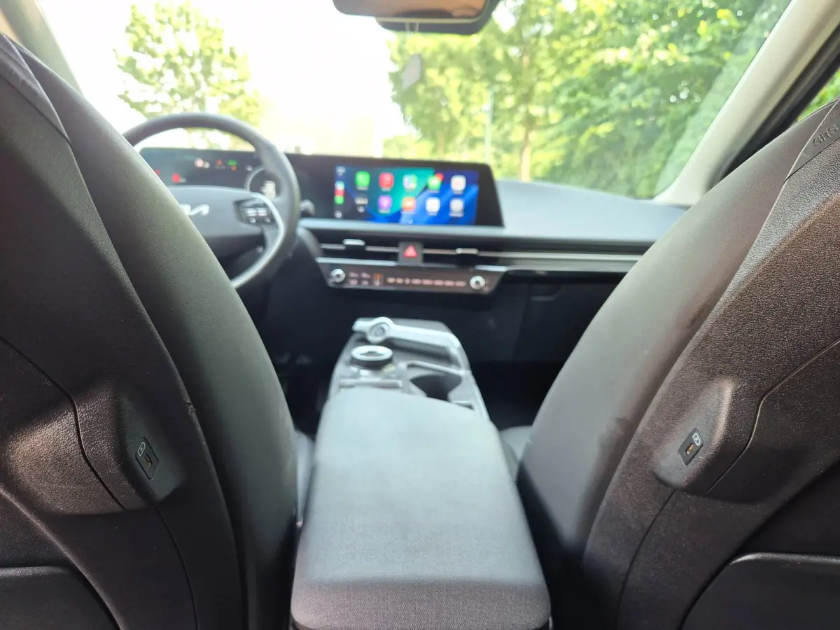 Light Edition 58 kWh 1e Eigenaar 100% SoH BTW Auto CarPlay Stuur & Stoelverwarming Light Edition 58 kWh