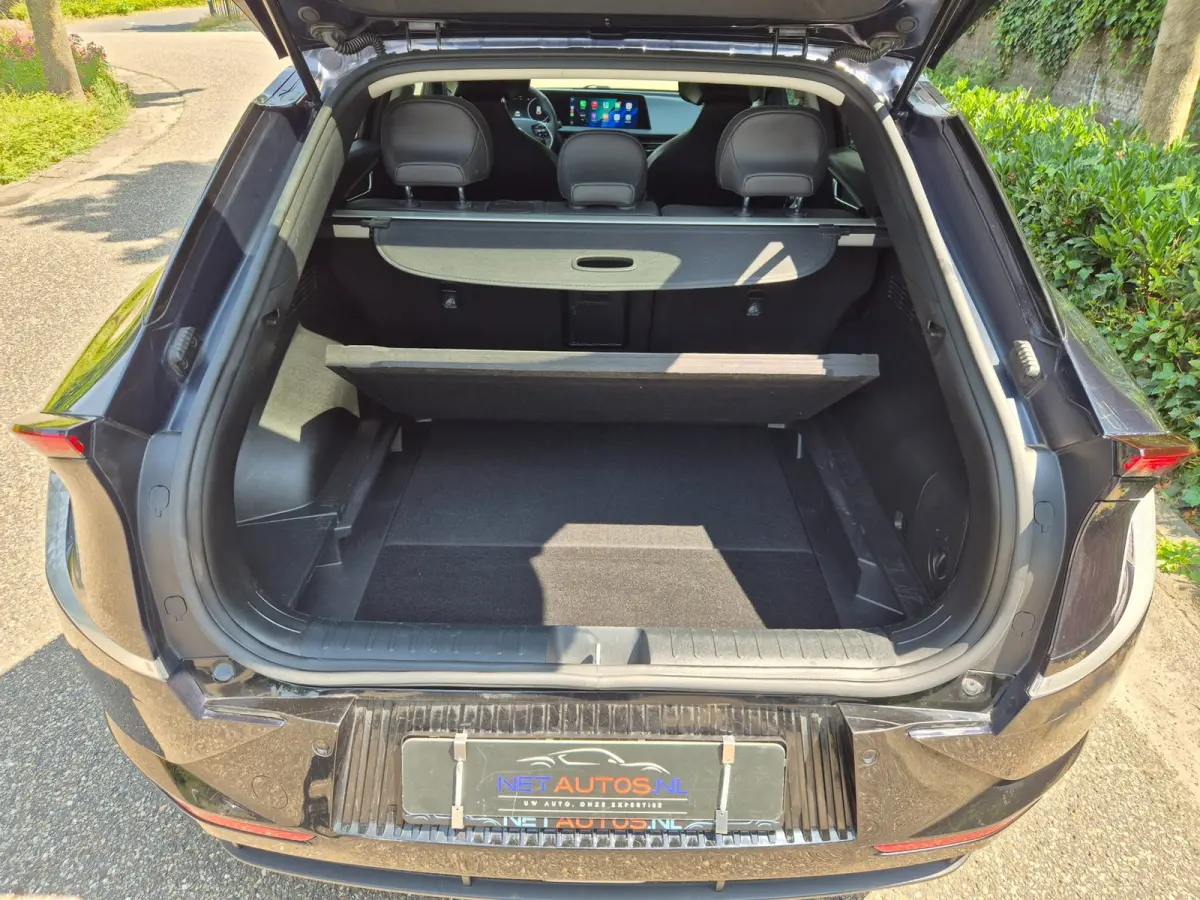 Light Edition 58 kWh 1e Eigenaar 100% SoH BTW Auto CarPlay Stuur & Stoelverwarming Light Edition 58 kWh