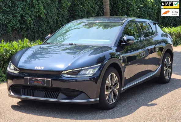 Light Edition 58 kWh 1e Eigenaar 100% SoH BTW Auto CarPlay Stuur & Stoelverwarming Light Edition 58 kWh