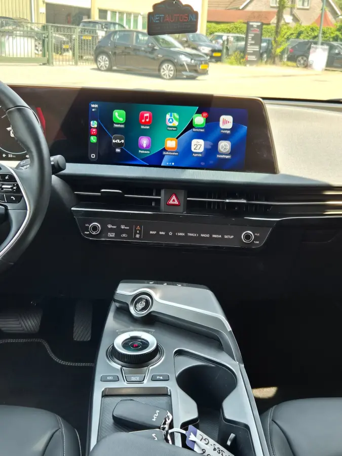 Light Edition 58 kWh 1e Eigenaar 100% SoH BTW Auto CarPlay Stuur & Stoelverwarming Light Edition 58 kWh