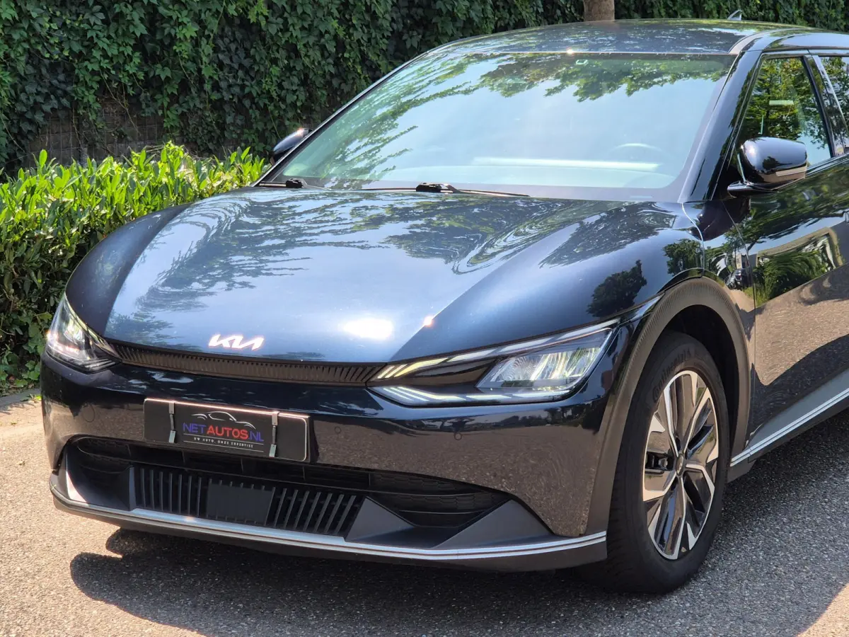 Light Edition 58 kWh 1e Eigenaar 100% SoH BTW Auto CarPlay Stuur & Stoelverwarming Light Edition 58 kWh