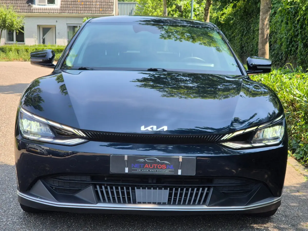 Light Edition 58 kWh 1e Eigenaar 100% SoH BTW Auto CarPlay Stuur & Stoelverwarming Light Edition 58 kWh
