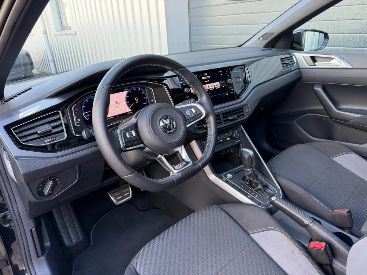 1.0 TSI Highline|R-LINE|VIRTUAL|PANO|17|CAMERA