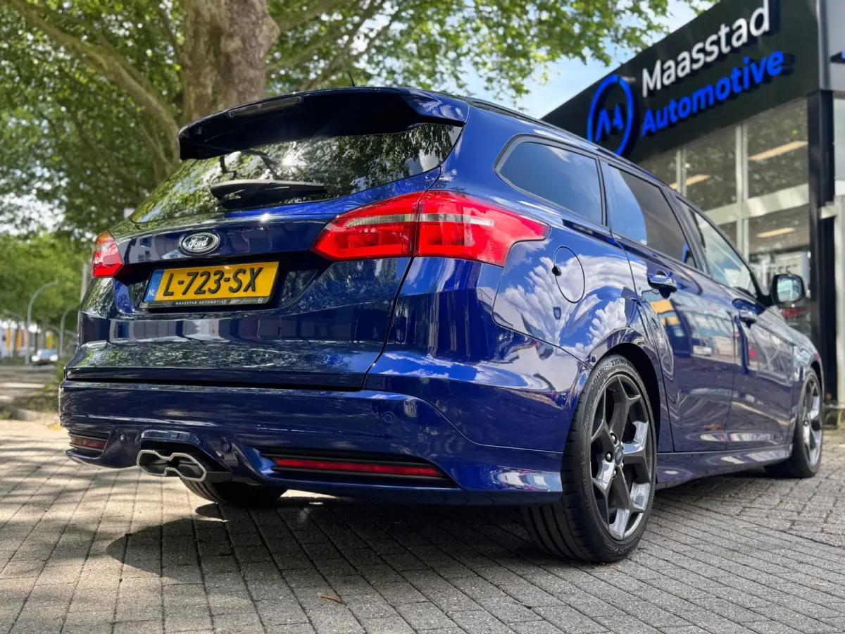 2.0 ST Sport Recaro Navi Volle onderhoudshistorie 250PK Nieuwstaat