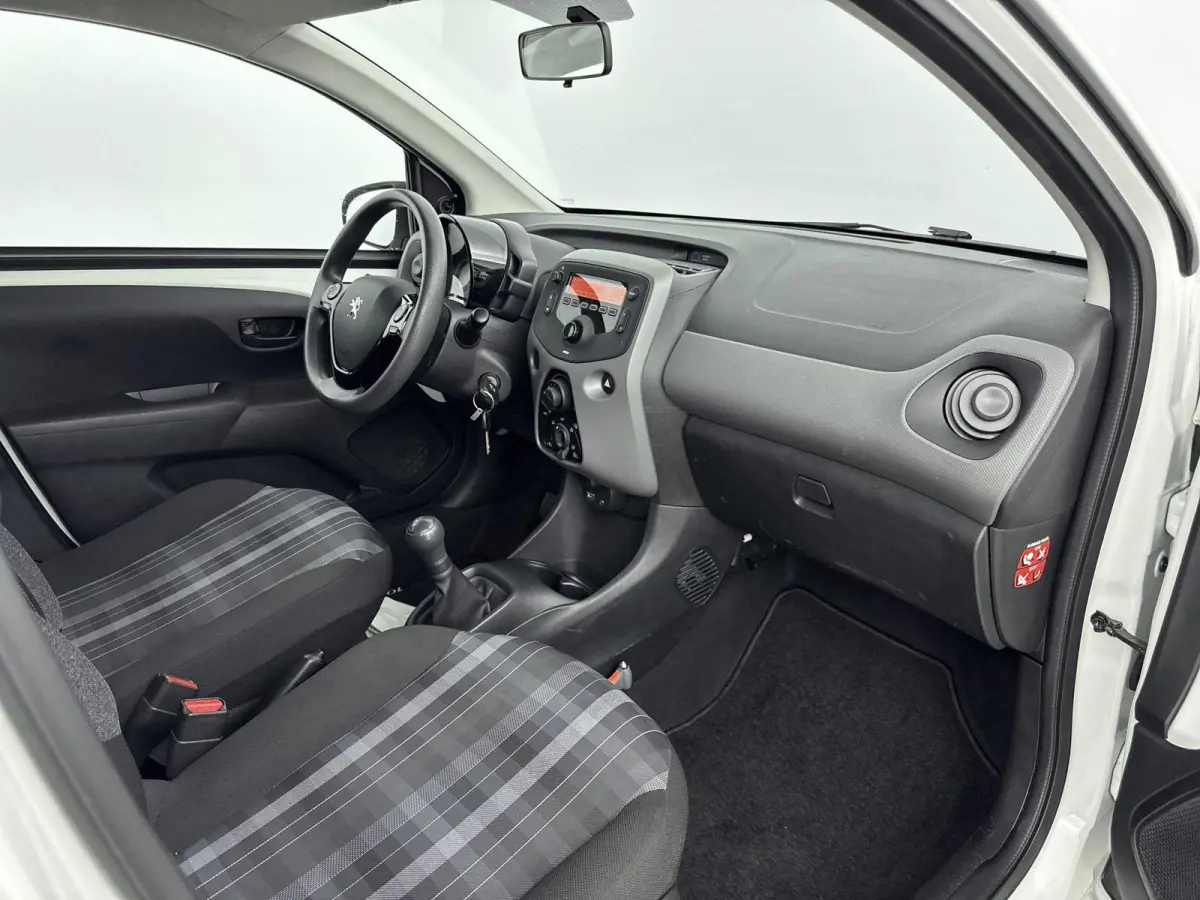 1.0 e-VTi Active | Airco | CarKit | Bluetooth | NL. Auto | Dealer onderhouden |