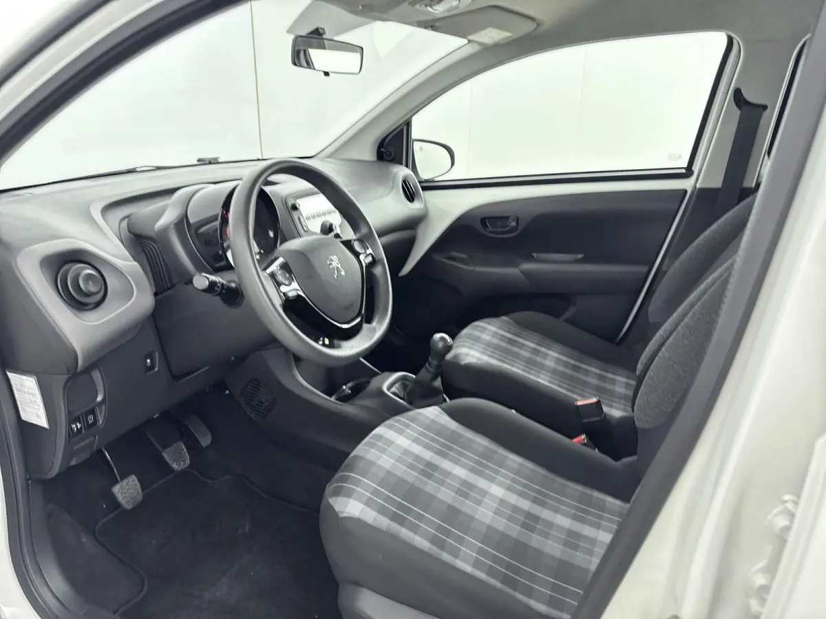 1.0 e-VTi Active | Airco | CarKit | Bluetooth | NL. Auto | Dealer onderhouden |
