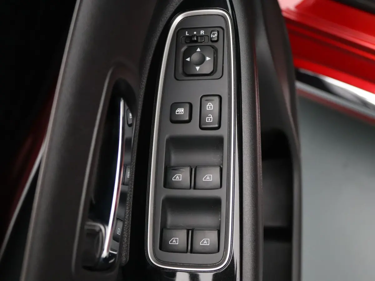225pk PHEV Intense Camera | Navig | Cruise Control