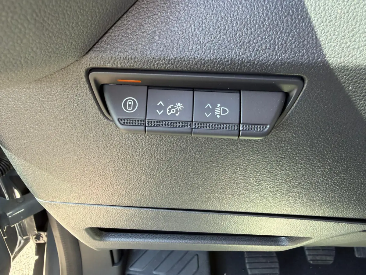 T35 2.0 dCi 150 L3H2 Advance Cruise | Navi | Parkeersensoren achter | Trekhaak | Schuideur Links en Rechts