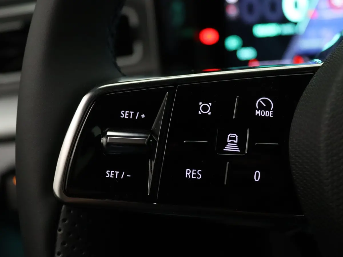 comfort range Roland-Garros 52 kWh Harman Kardon | Camera | Adapt. Cruise | Stoel-/stuurverw.