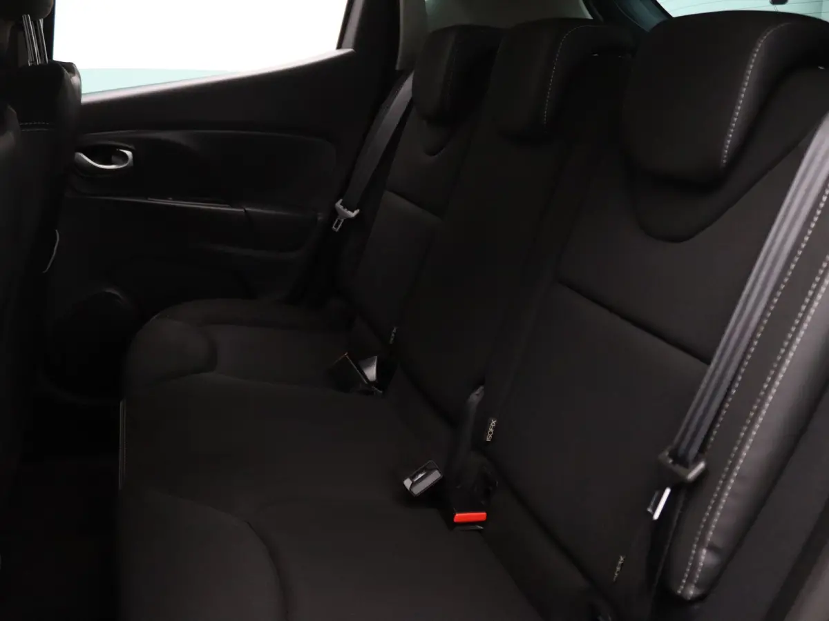 TCe Limited 90pk Airco | Cruise | Navi | Parkeersens. achter