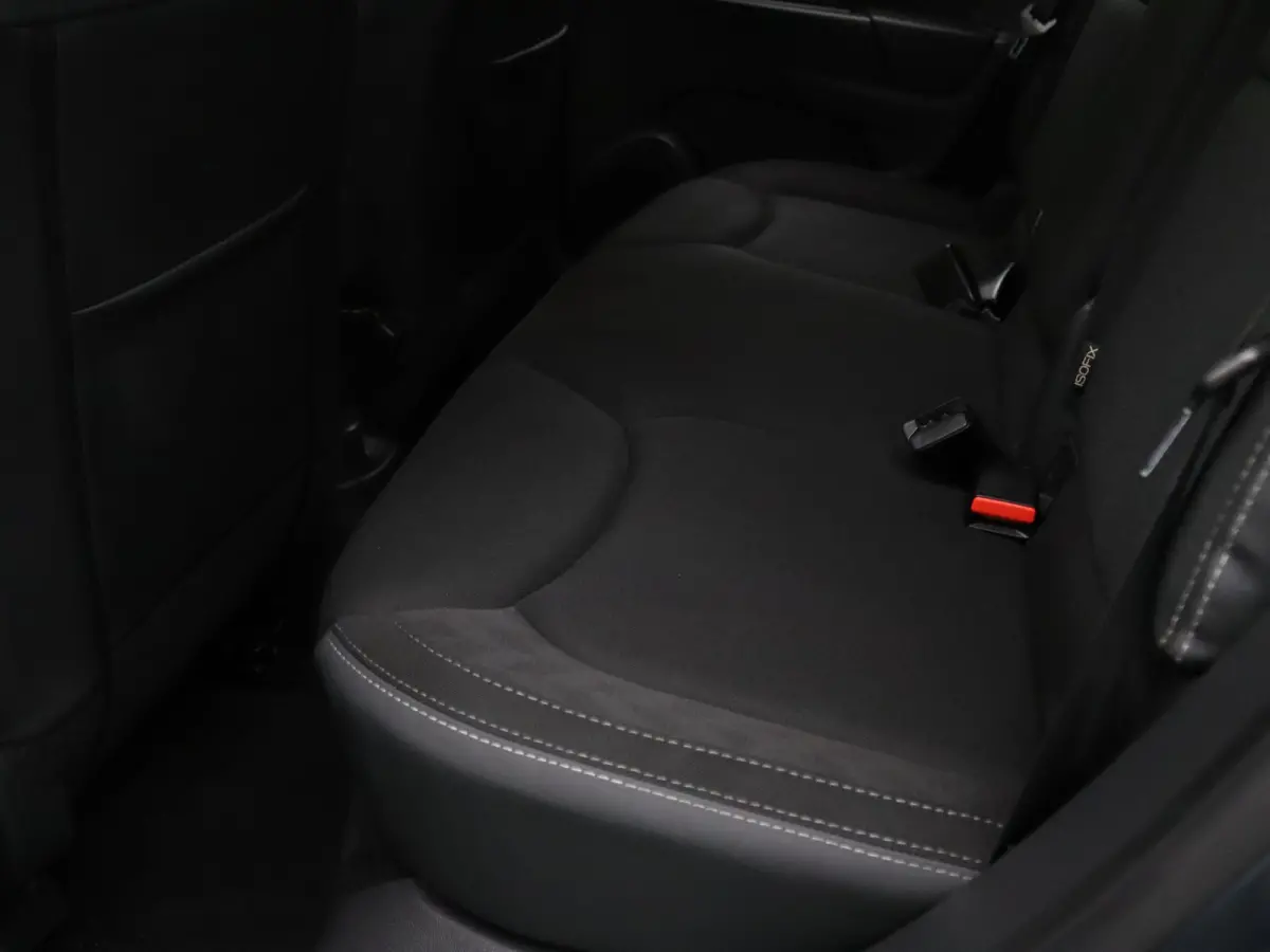 TCe Limited 90pk Airco | Cruise | Navi | Parkeersens. achter