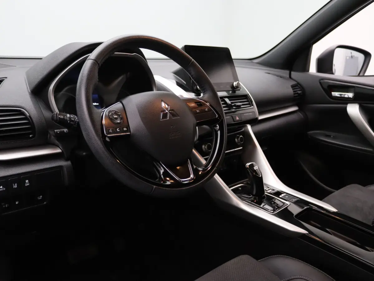 PHEV Intense+ 187pk Camera | Cruise | Navi | Parkeersens. v+a | Stoelverw.