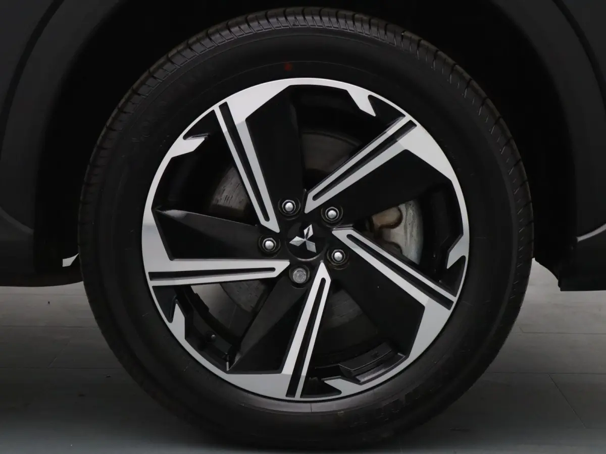 PHEV Intense+ 187pk Camera | Cruise | Navi | Parkeersens. v+a | Stoelverw.