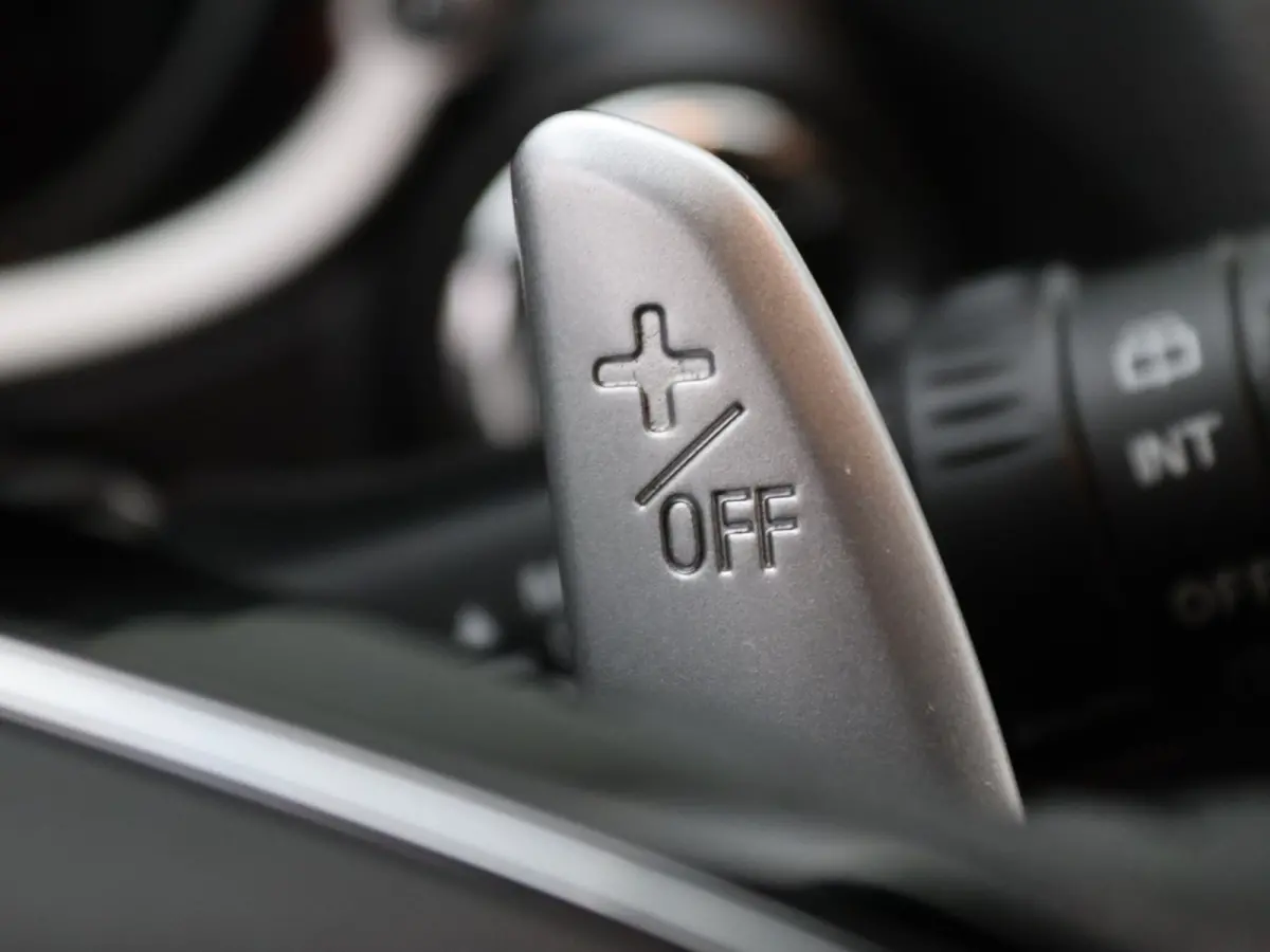 PHEV Intense+ 187pk Camera | Cruise | Navi | Parkeersens. v+a | Stoelverw.