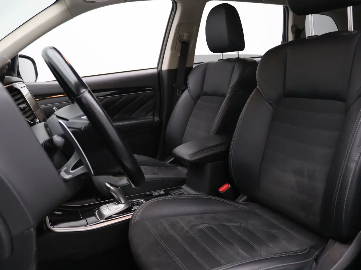 225pk PHEV Intense Camera | Navig | Cruise Control