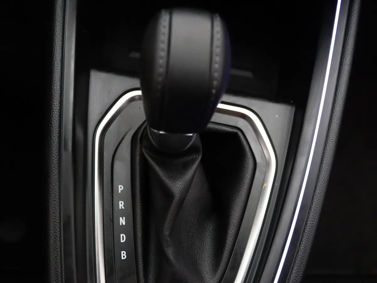 E-Tech Full Hybrid esprit Alpine 145pk BOSE | Camera | Adapt. Cruise | Parkeersens. v+a
