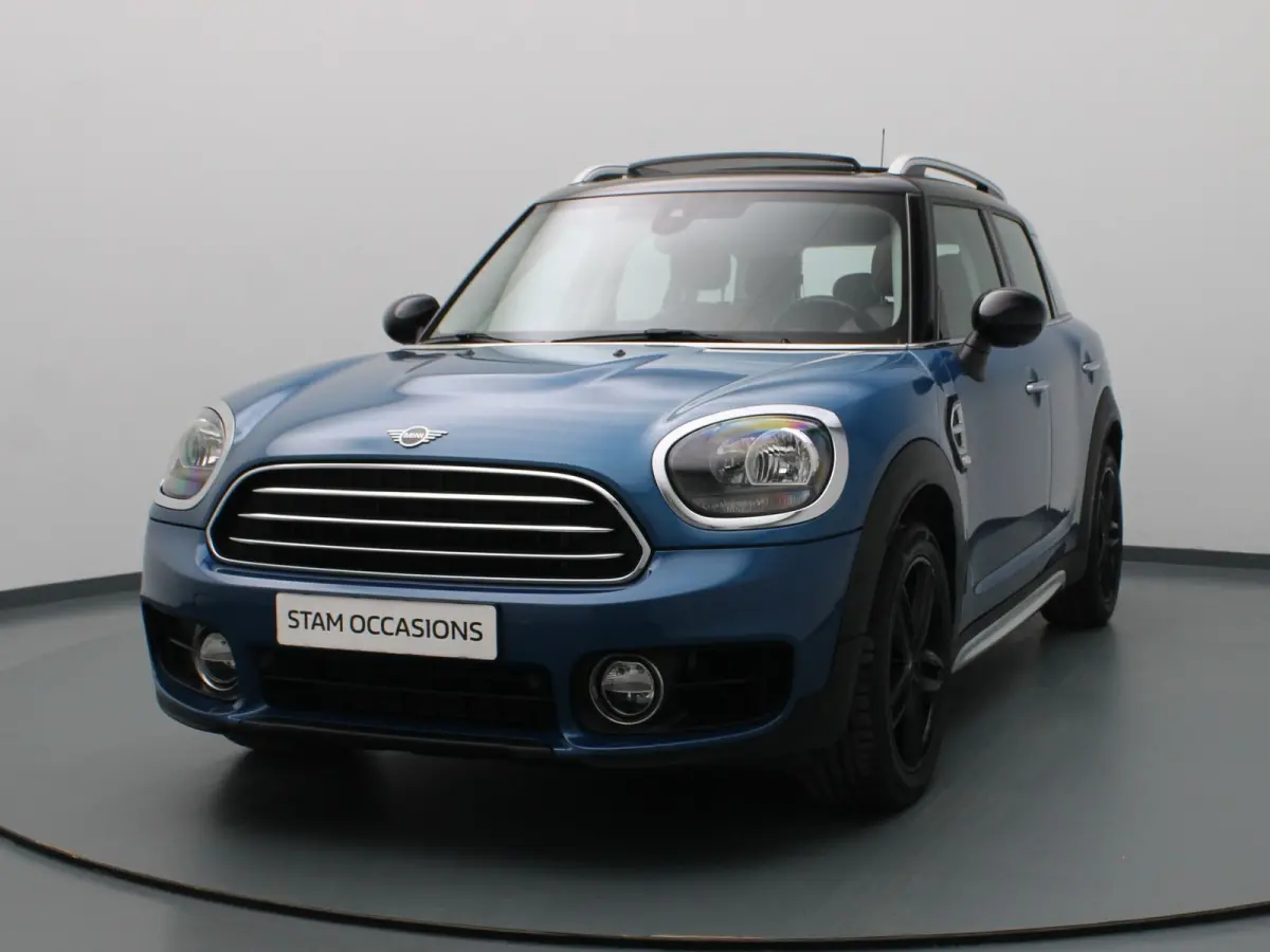 Mini Cooper Chili 135pk Airco | Parkeersens. v+a | Voorruitverw. | Trekhaak afneembaar.