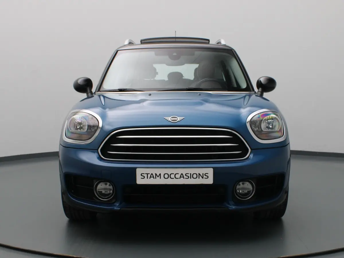 Mini Cooper Chili 135pk Airco | Parkeersens. v+a | Voorruitverw. | Trekhaak afneembaar.