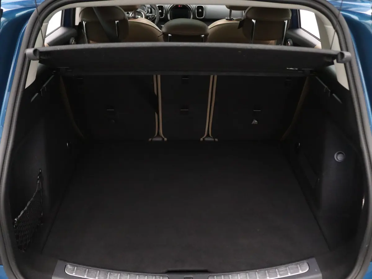 Mini Cooper Chili 135pk Airco | Parkeersens. v+a | Voorruitverw. | Trekhaak afneembaar.