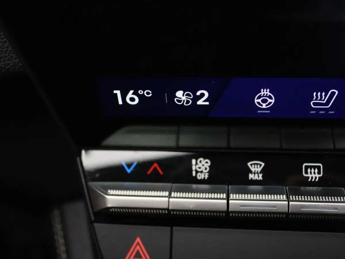 Mild Hybrid 160pk X-Tronic automaat Techno Adapt cruise | Climate | Navi | Stoel-/stuur-/voorruitverwarming