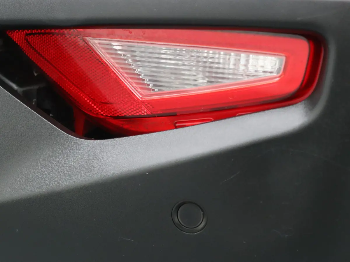 T-GDi 120pk ComfortPlusLine Navigator Camera | Cruise | Navi | Parkeersensoren achter