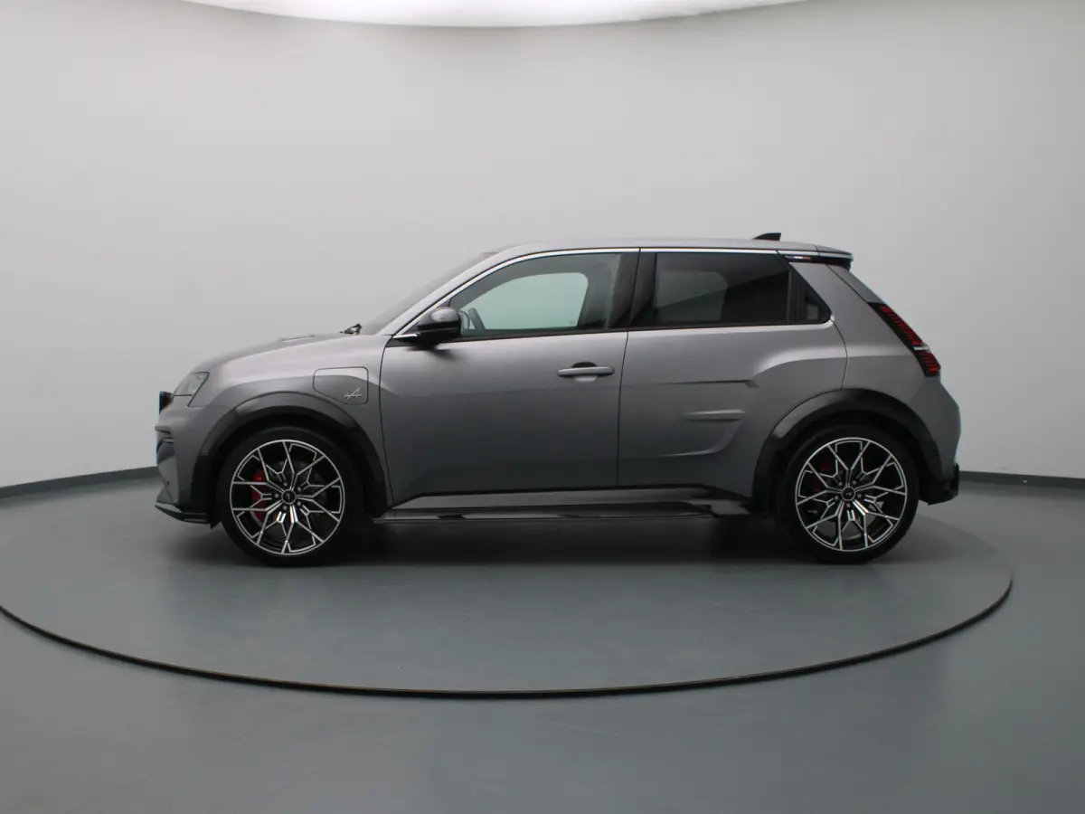 GT Premium 52 kWh Lichtmetalen Velgen 19" Snowflake Diamantee / Remklauwen rood Daklijst Hypersatin | Franse vlag op C-stijl