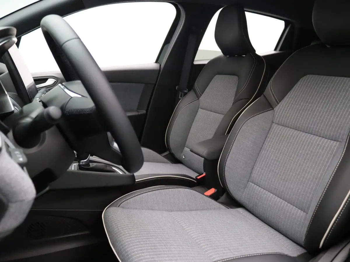 145pk E-Tech Full Hybrid techno Automaat Camera | Cruise | Navi | Parkeersens. achter