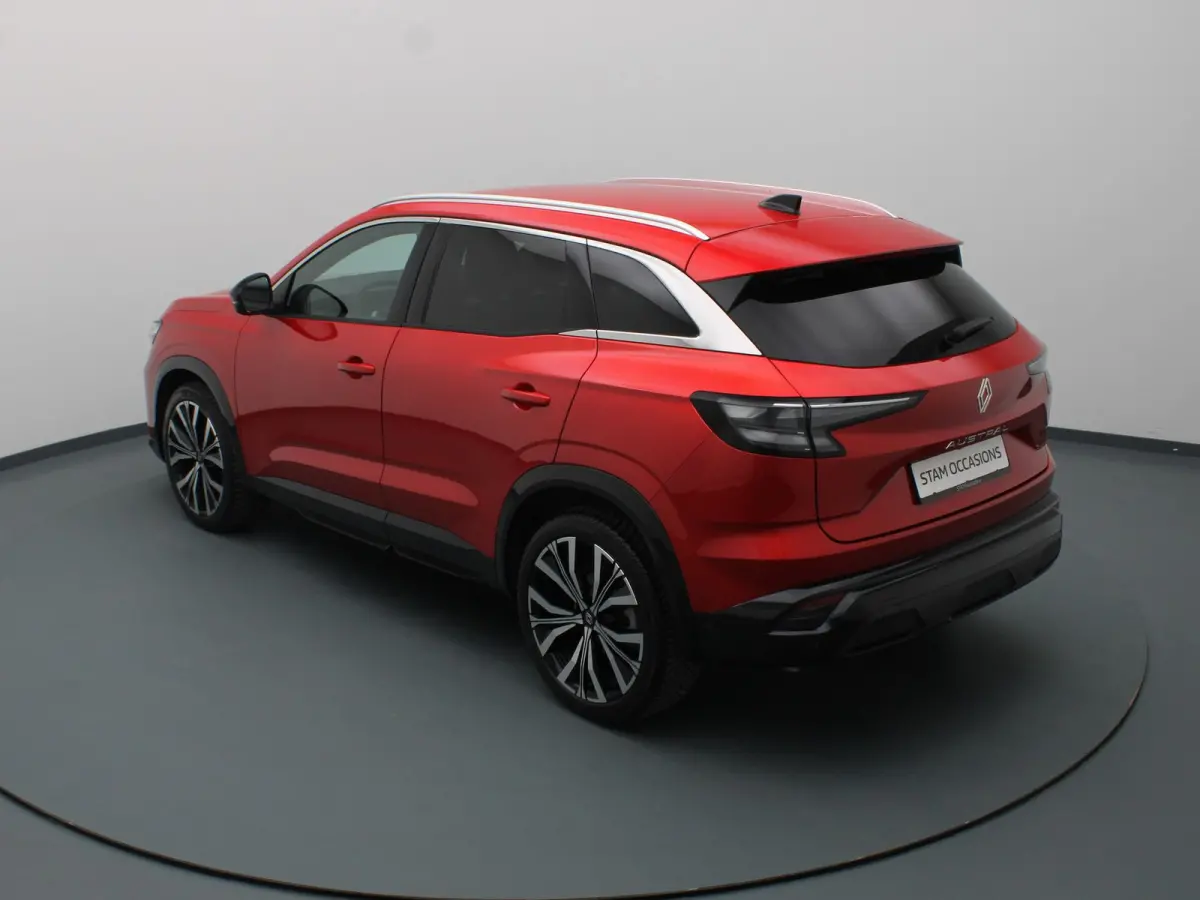 E-Tech full hybrid techno 200pk Camera | Adapt. Cruise | Parkeersens. v+a | Stoel-/stuur-/voorruitverw.