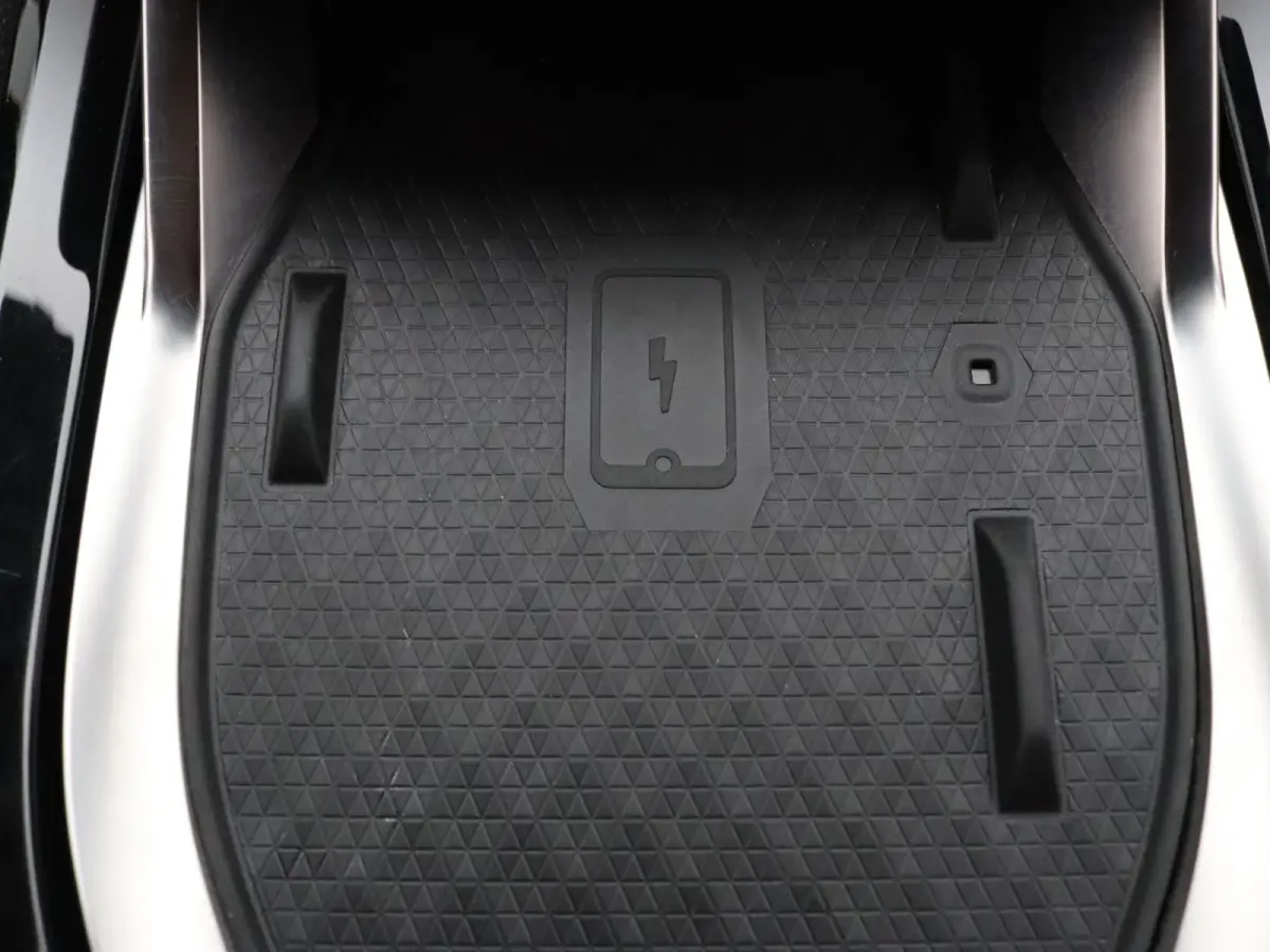 E-Tech full hybrid techno 200pk Camera | Adapt. Cruise | Parkeersens. v+a | Stoel-/stuur-/voorruitverw.