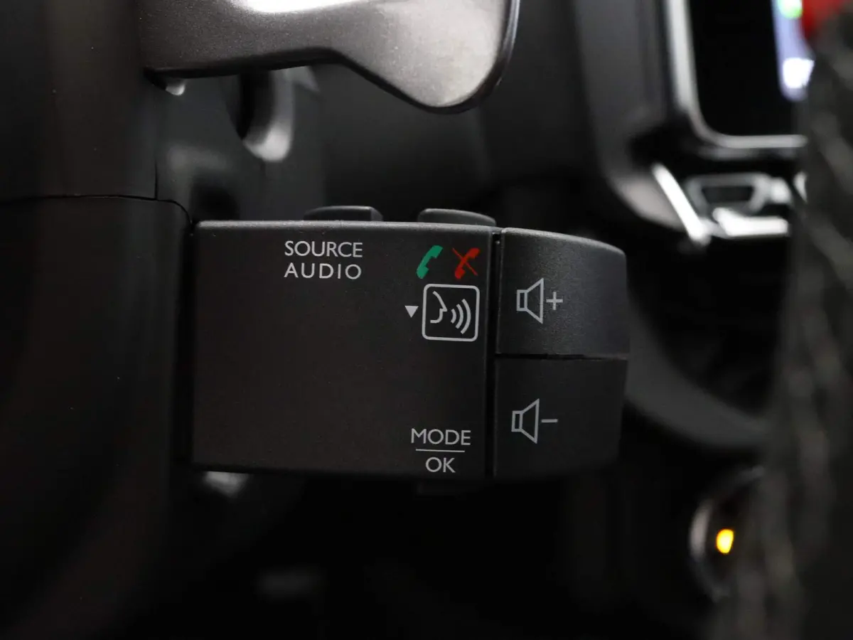 R 300pk Aerocarbon velgen | Focal Premium | Camera