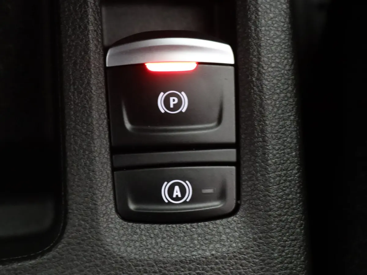 E-Tech full hybrid 145pk techno Pack Driving & Comfort